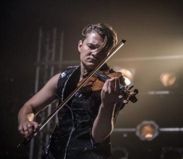 STRADIVARIUS BaROCK